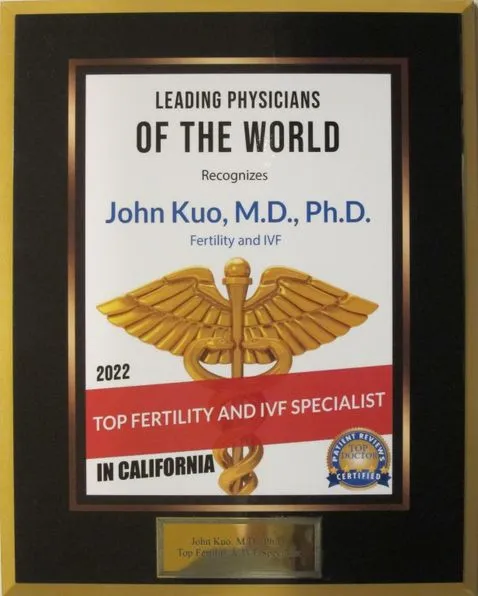 2022LeadingPhysicianoftheWorld2464X3074